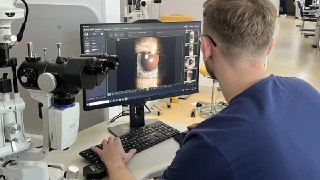 Современный лазер для лечения катаракты улучшает качество зрения в Хабаровске